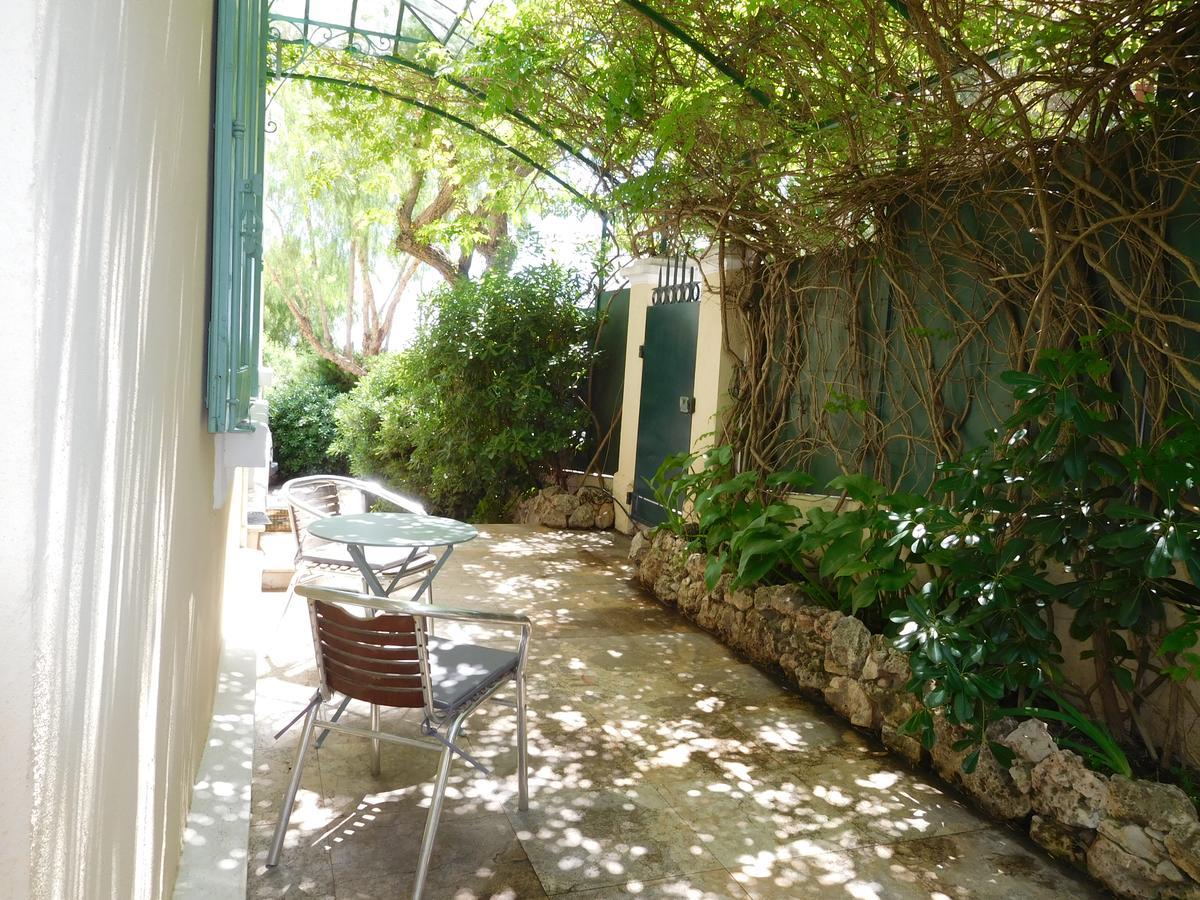 Villa Margueriteイエール エクステリア 写真